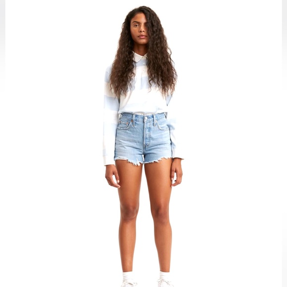 Levi's Pants - Levi 501 shorts